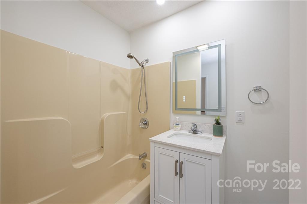 3496 Raintree Drive Hudson, NC 28638 - Photo 22 of 45 Gallery Image 22