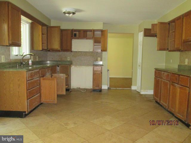 11778 Thomas Spring Road Monrovia, MD 21770 - Photo 9 of 19 Interior (General)