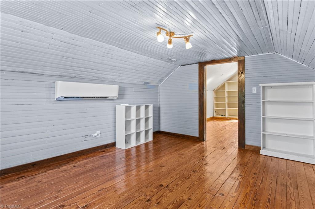9011 Cook Farm Road Belews Creek, NC 27009 - Photo 26 of 43 Additional "Bonus" space not included in square feet.