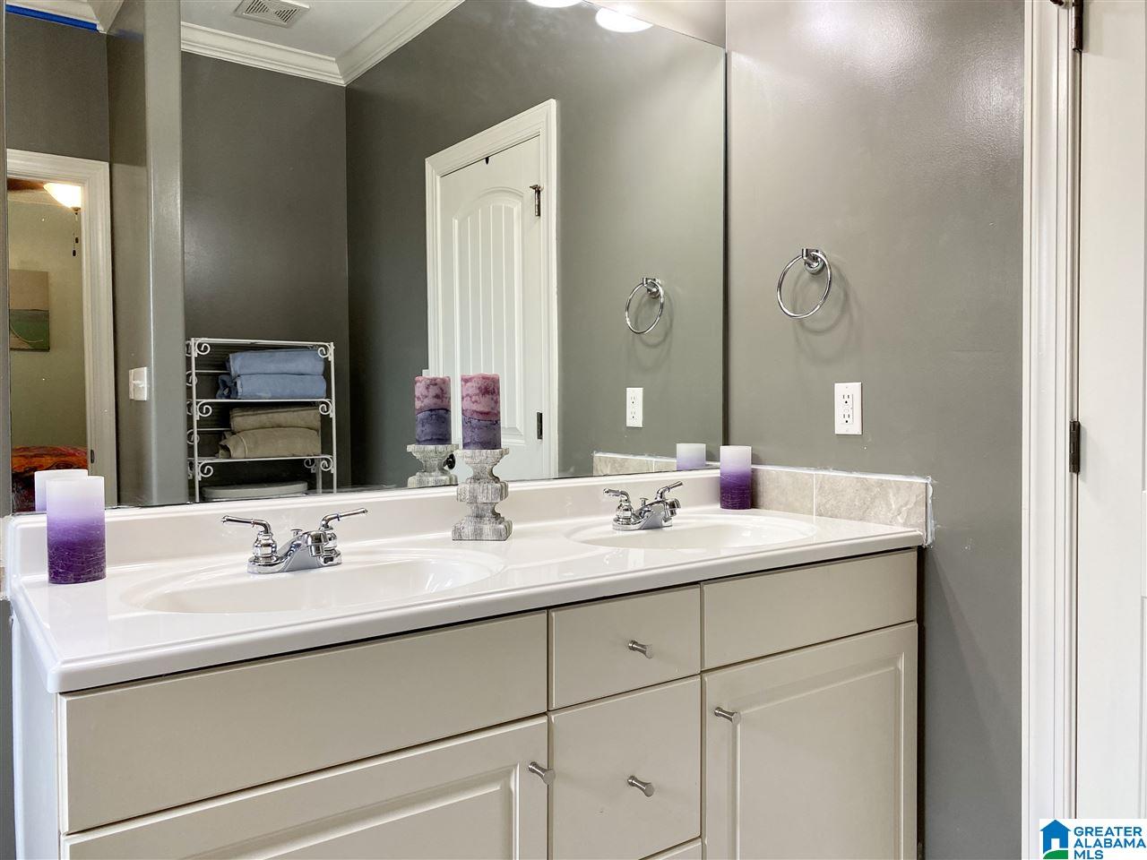 121 Lorrin Lane Sterrett, AL 35147 - Photo 17 of 38