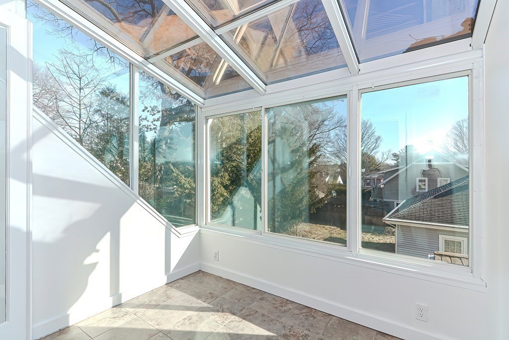 11 Hill Top Road Wellesley, MA 02482 - Photo 32 of 42 Gallery Image 32