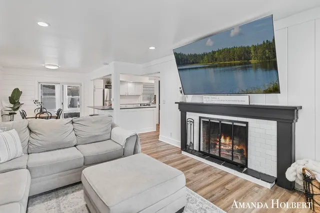 $3,400 | 1530 Sherwood Avenue Southeast, Grand Rapids, MI 49506