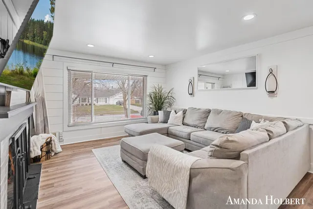 $3,400 | 1530 Sherwood Avenue Southeast, Grand Rapids, MI 49506