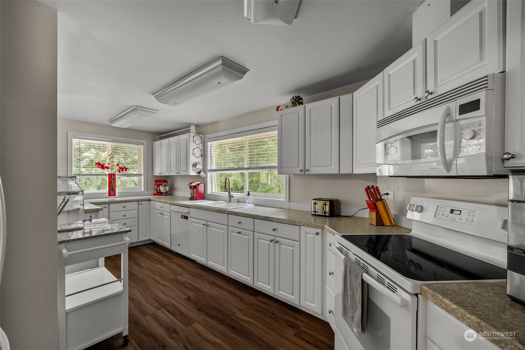 6909 Grange Road Aberdeen, WA 98520 - Photo 9 of 33 Gallery Image 9