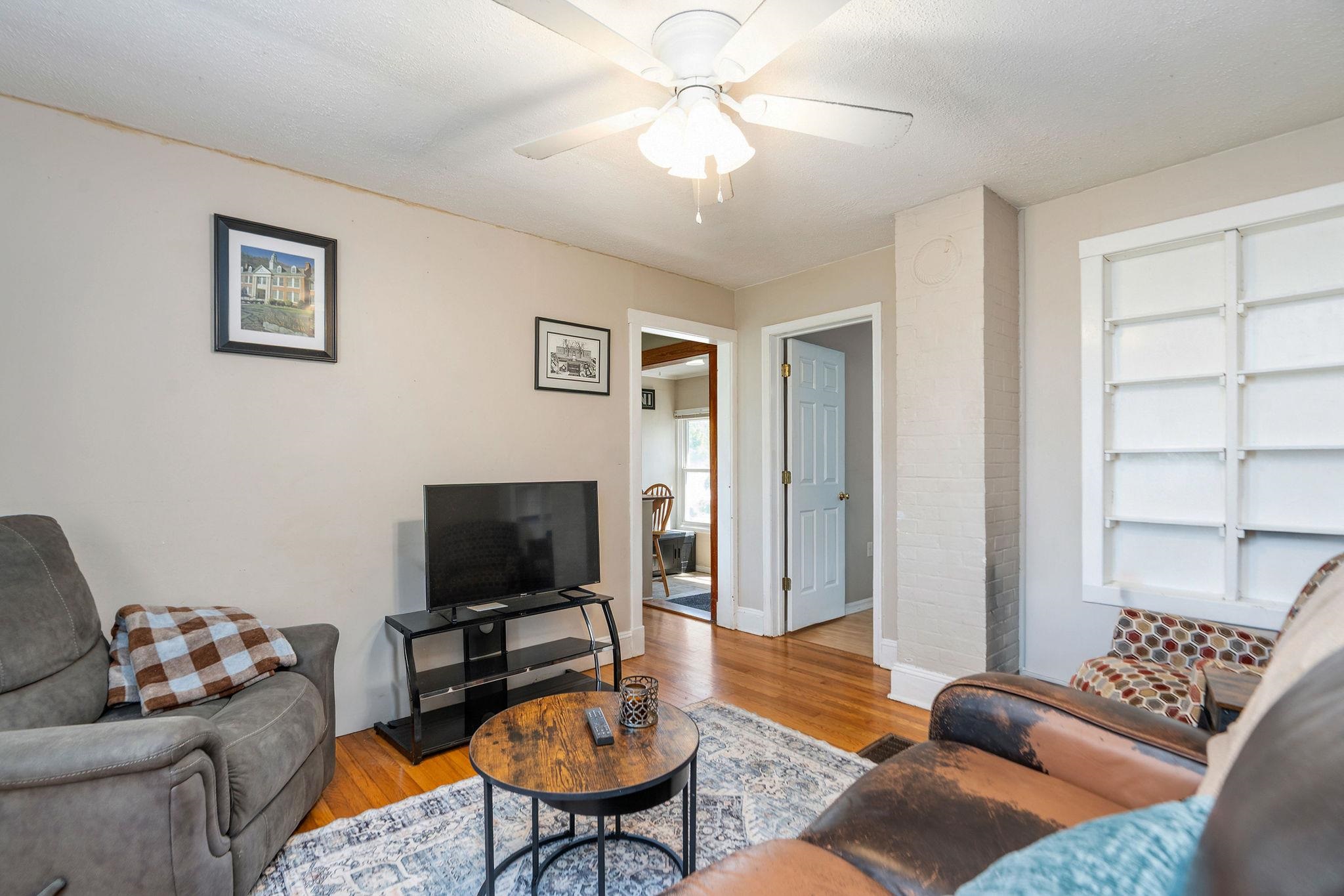 316 North River Road Bridgewater, VA 22812 - Photo 12 of 21