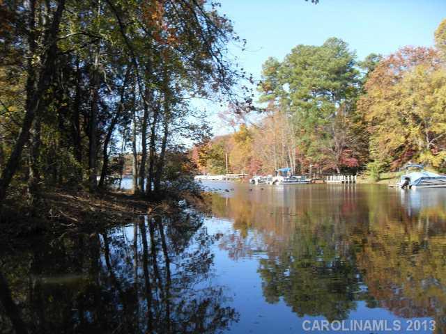 195 Waterford Pointe Road, Unit 33 Lexington, NC 27292 - Photo 3 of 4 Gallery Image 3