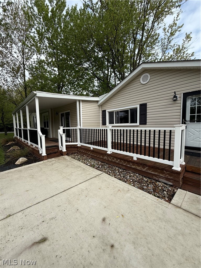 264 Park Road Painesville, OH 44077 - Photo 3 of 34
