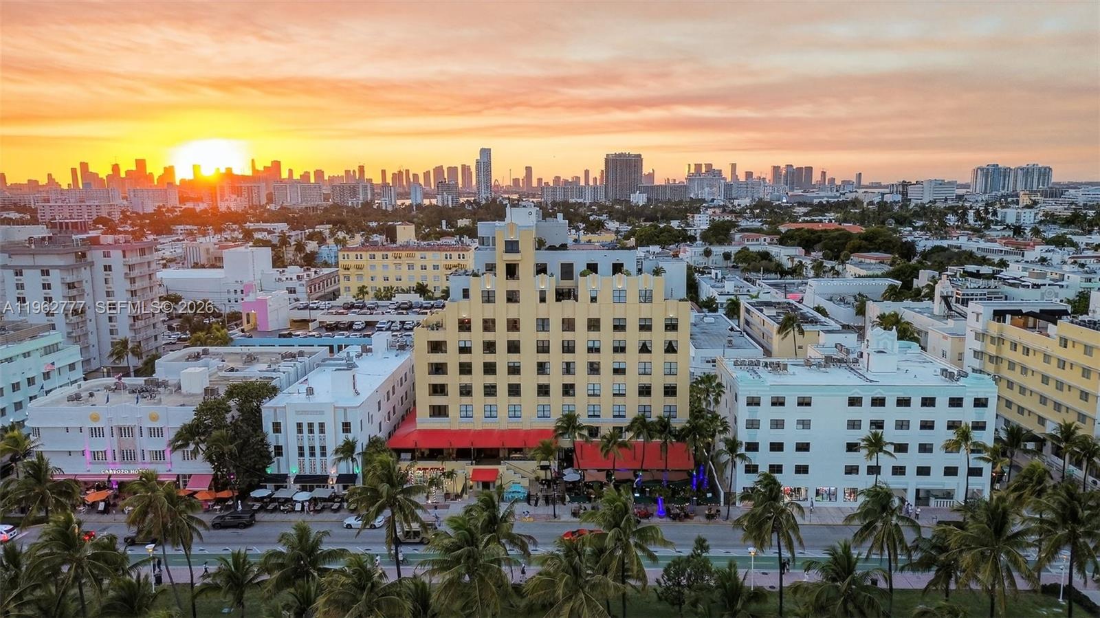 1330 Ocean Drive, Unit R7C Miami Beach, FL 33139 - Photo 8 of 21