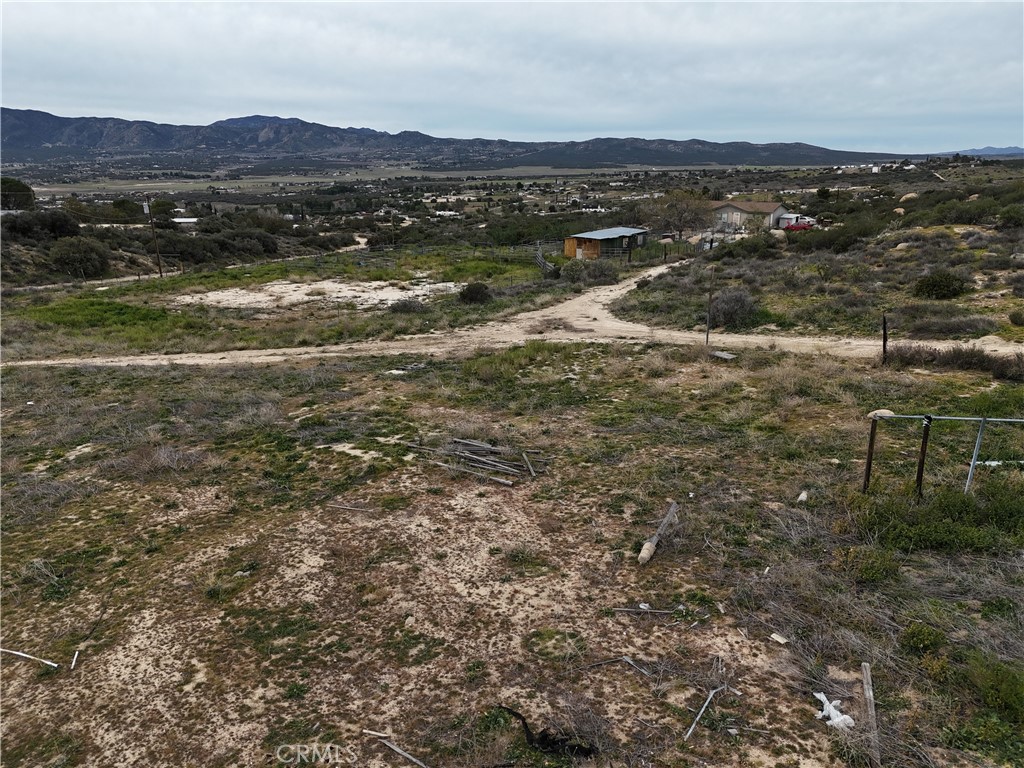 61200 Indian Paint Brush Road Anza, CA 92539 - Photo 24 of 73 a view of a town with mountains in the background