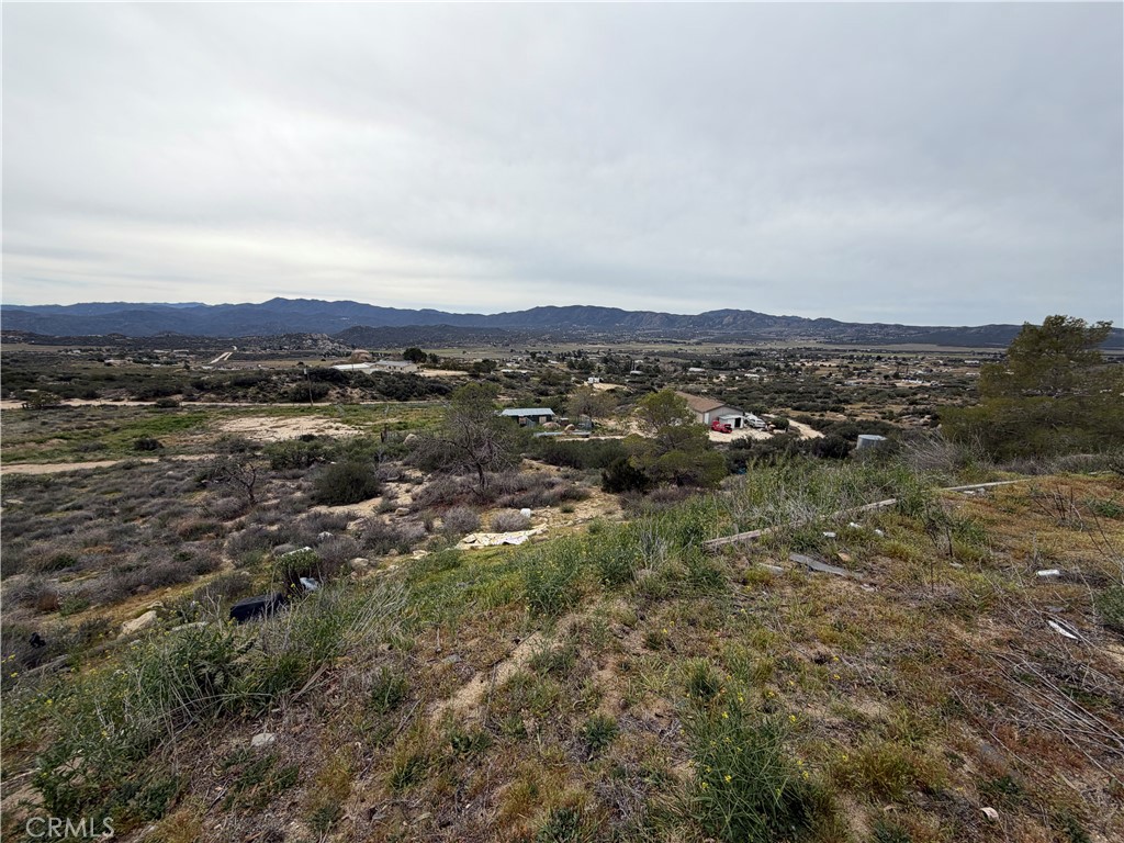 61200 Indian Paint Brush Road Anza, CA 92539 - Photo 67 of 73 a view of a city with mountains in the background