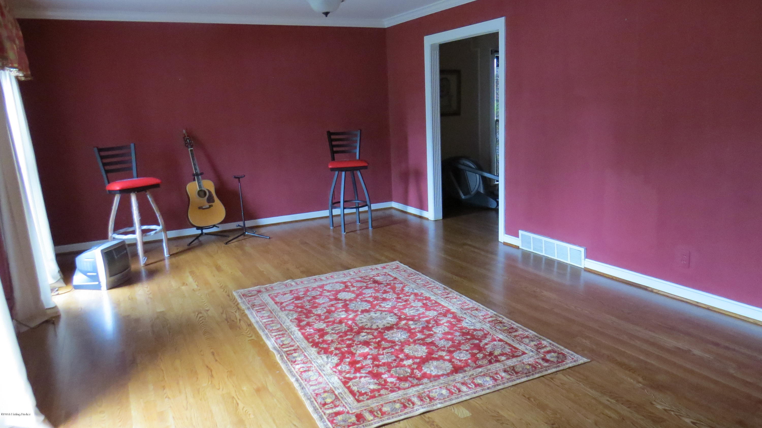 305 South Chadwick Road Louisville, KY 40222 - Photo 22 of 33 IMG_0028