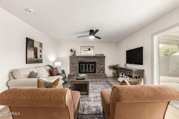 $599,900 | 2041 East Radcliffe Drive, Tempe, AZ 85283