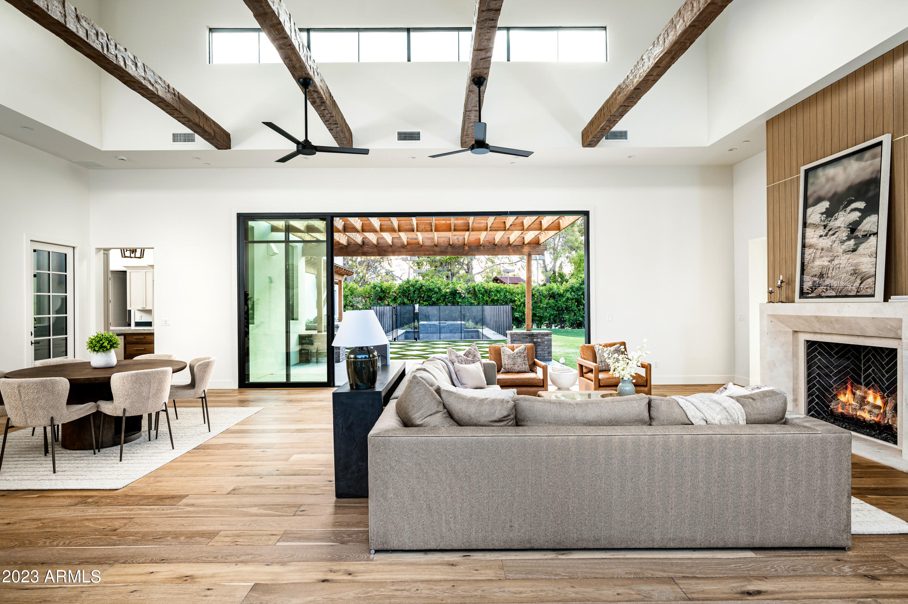 7230 North Central Avenue Phoenix, AZ 85021 - Photo 11 of 50 Great Room