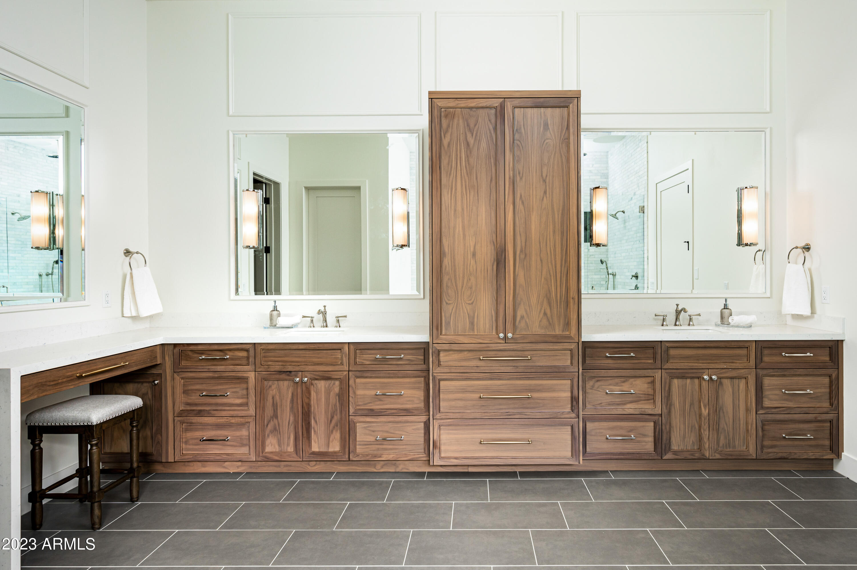 7230 North Central Avenue Phoenix, AZ 85021 - Photo 22 of 50 Primary Bathroom