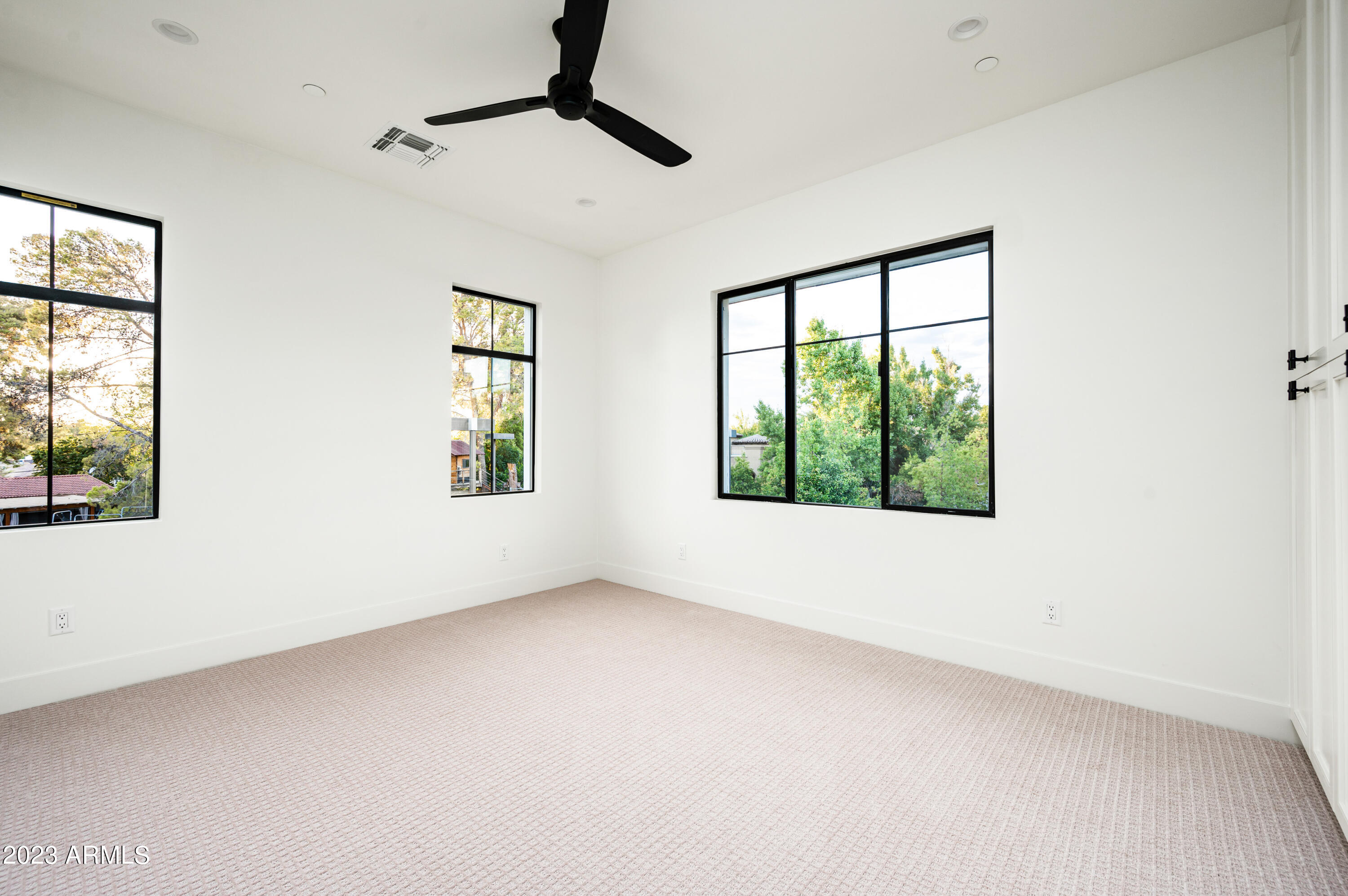 7230 North Central Avenue Phoenix, AZ 85021 - Photo 35 of 50 Bedroom 4