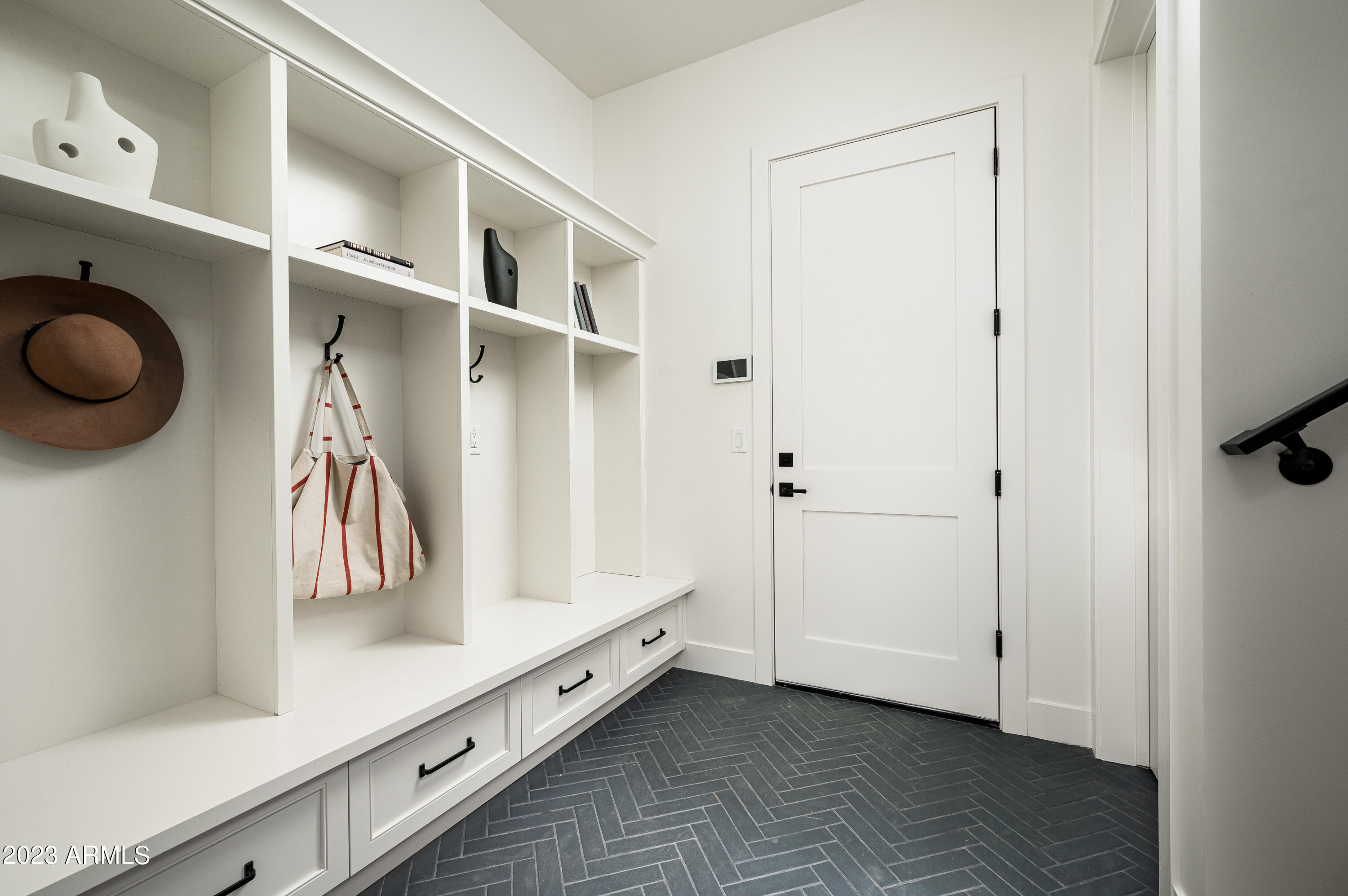 7230 North Central Avenue Phoenix, AZ 85021 - Photo 37 of 50 Mud Room