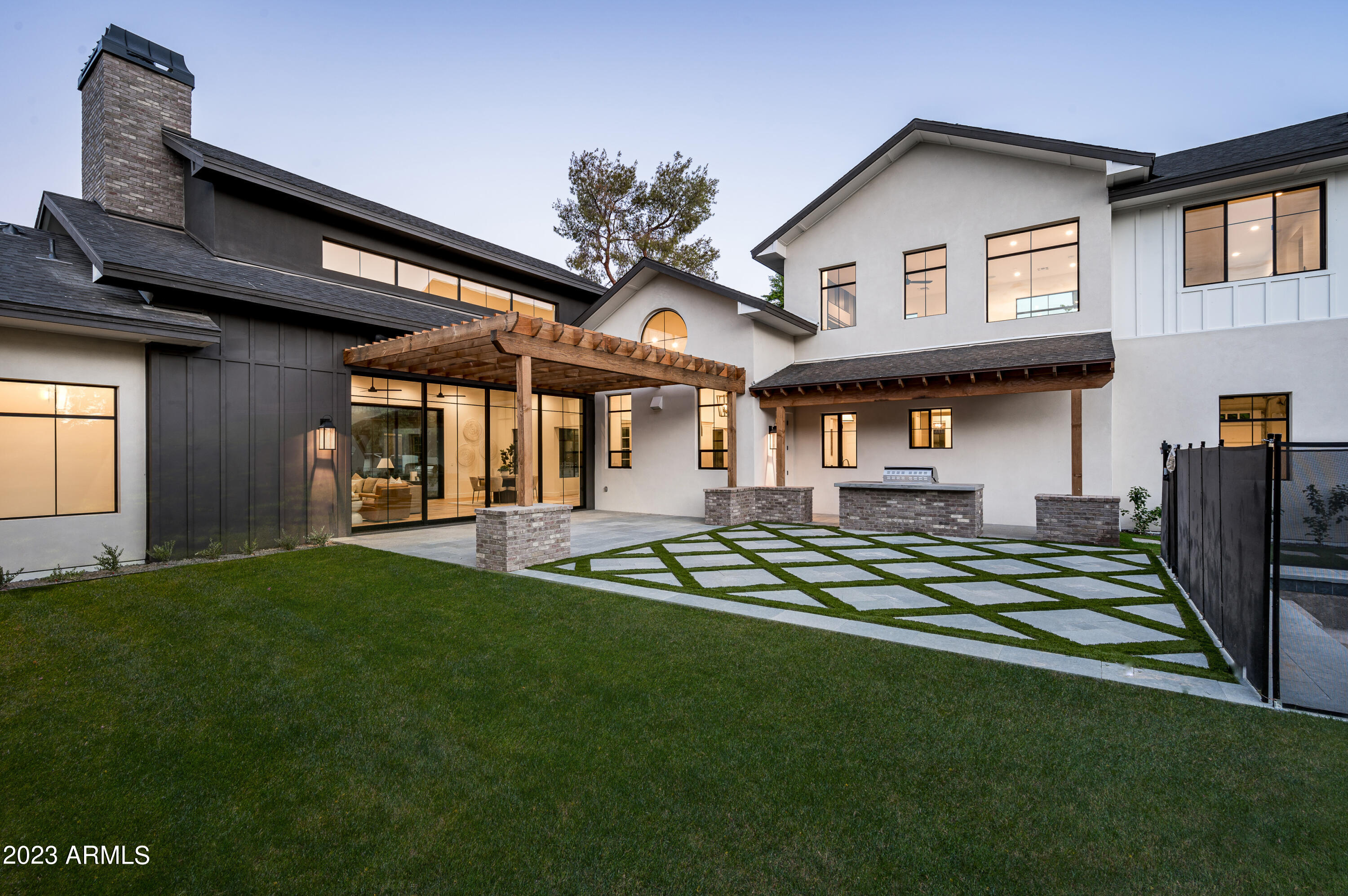 7230 North Central Avenue Phoenix, AZ 85021 - Photo 41 of 50 7230 N Central Ave Phoenix-48