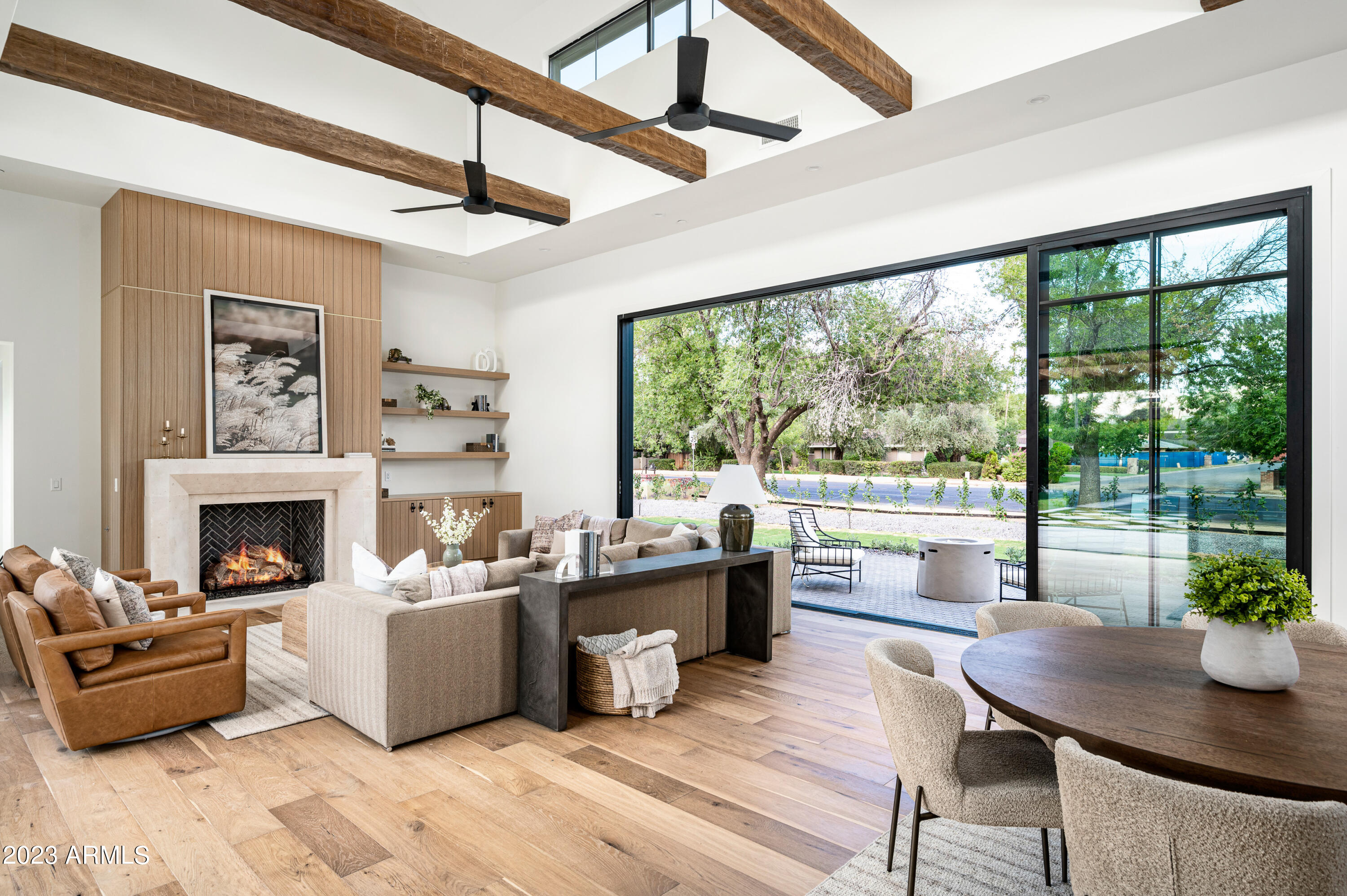 7230 North Central Avenue Phoenix, AZ 85021 - Photo 9 of 50 Great Room