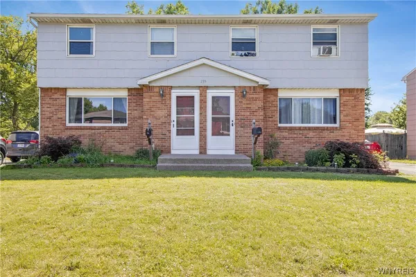 $1,800 | 235 Robert Drive, North Tonawanda, NY 14120