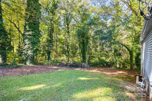 a view of an outdoor space and a yard