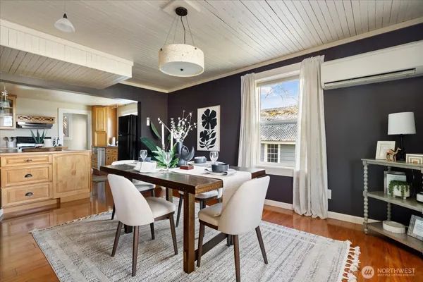 $715,000 | 220 Morris Street, La Conner, WA 98257