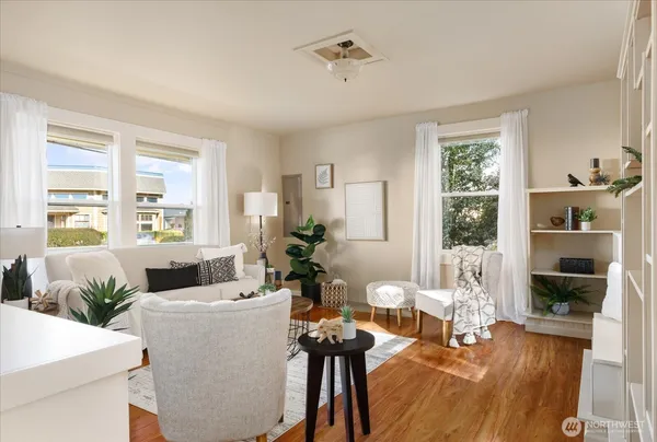 $715,000 | 220 Morris Street, La Conner, WA 98257