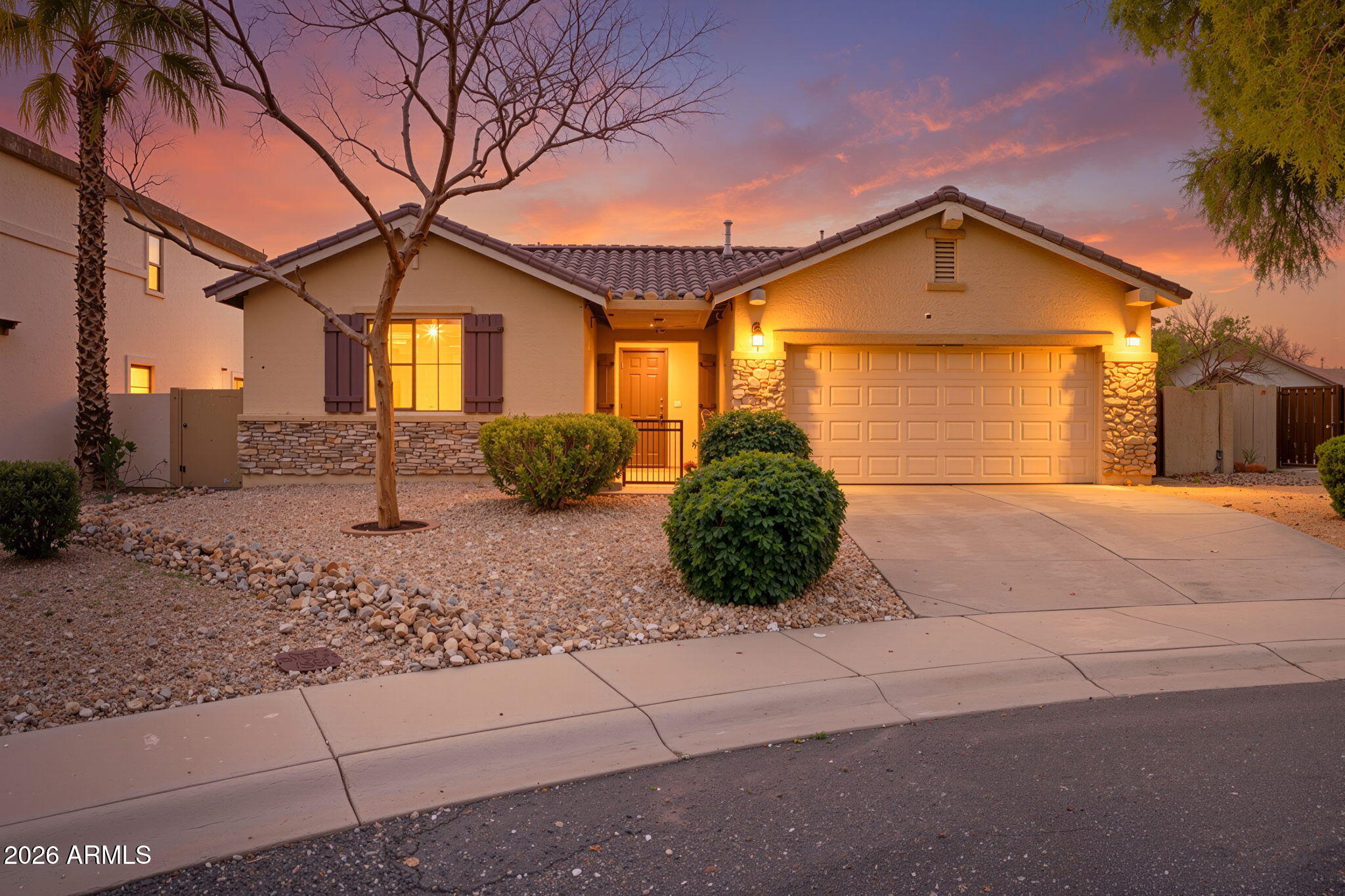5455 West Bajada Road Phoenix, AZ 85083 - Photo 4 of 42 5455 W Bajada Rd Phoenix - 208-VT