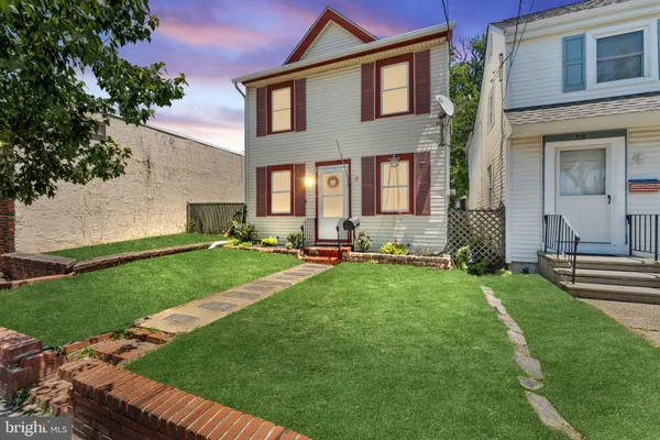 $125,000 | 516 South Broadway, Gloucester City, NJ 08030