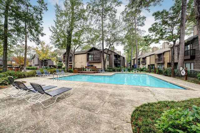 $1,375 | 11711 Memorial Drive, Unit 683, Houston, TX 77024