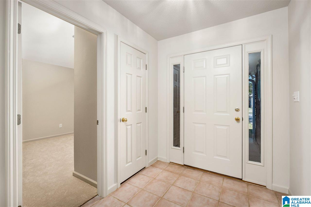8017 Rockhampton Circle Helena, AL 35080 - Photo 3 of 24