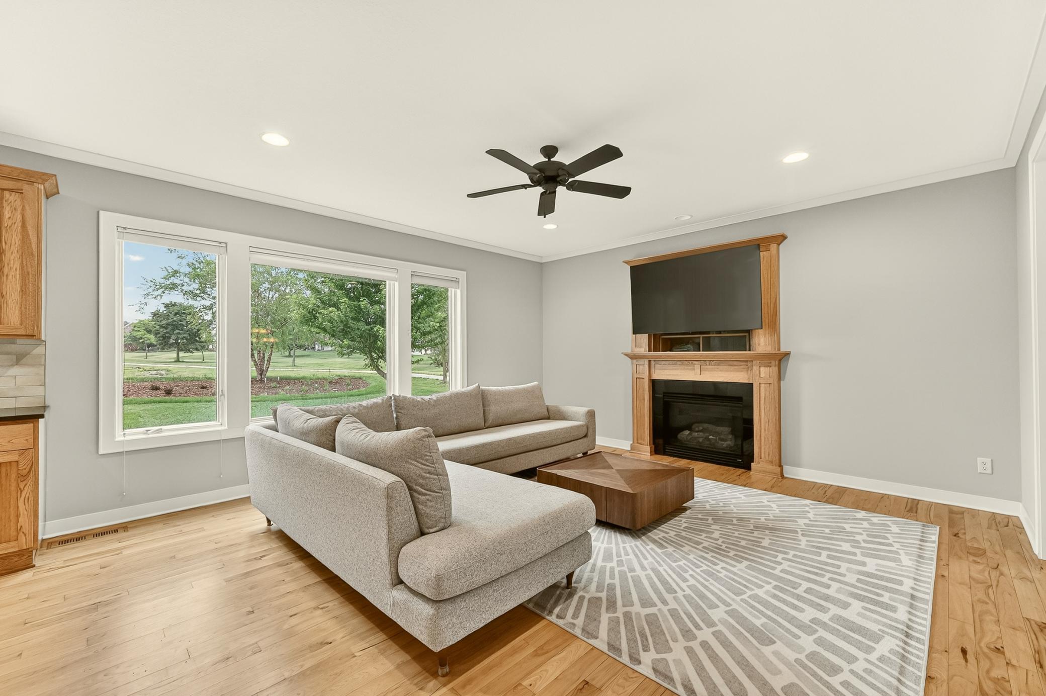 5145 Scenic Oak Drive Southwest Rochester, MN 55902 - Photo 9 of 55