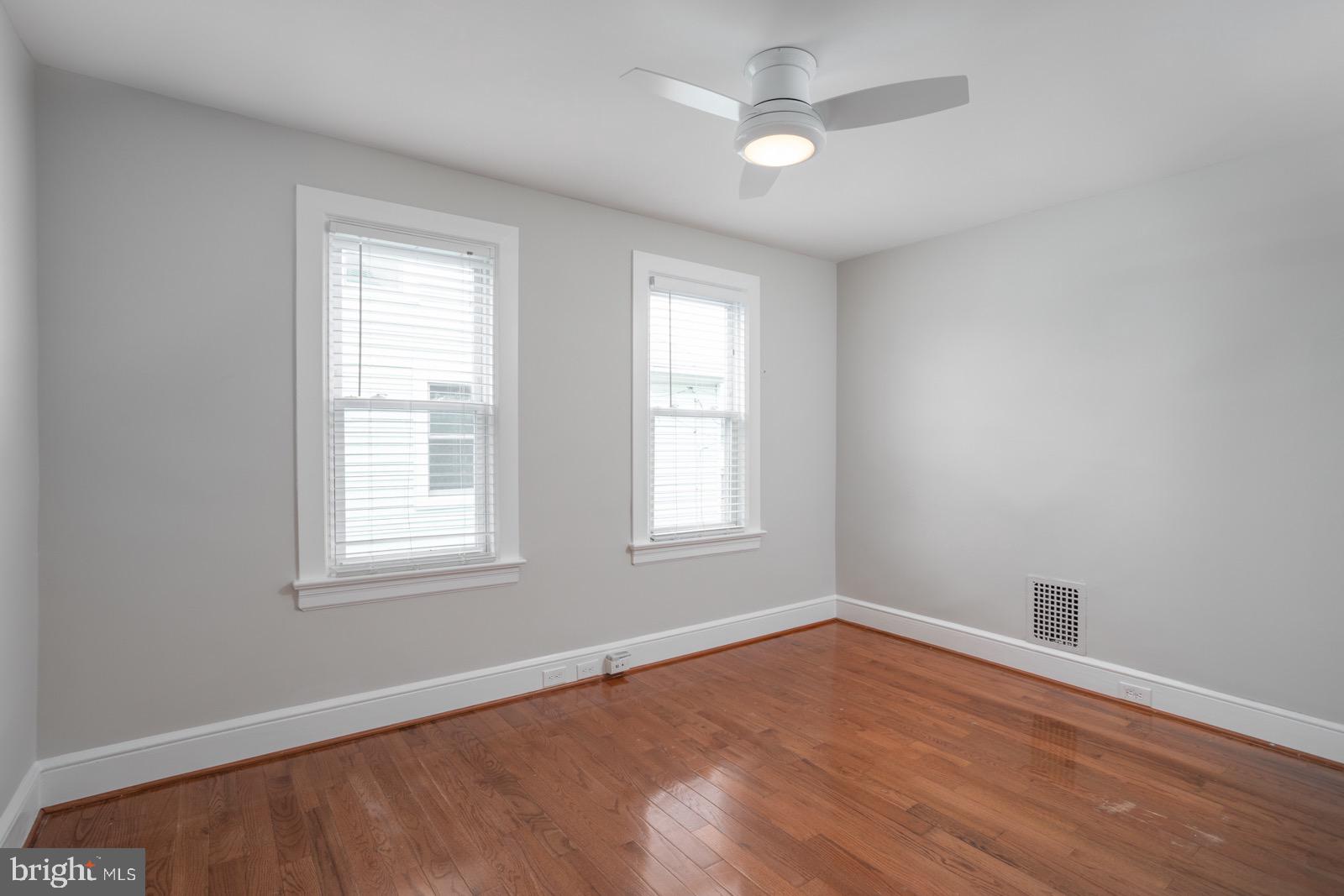 228 Mill Street Moorestown, NJ 08057 - Photo 10 of 15