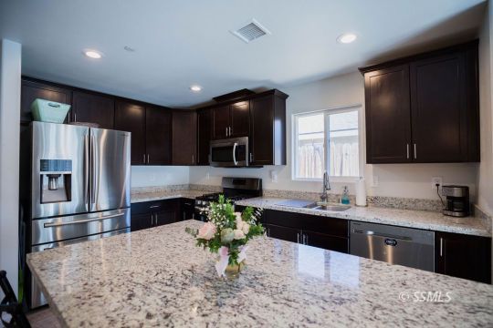 1217 Mayo Street Ridgecrest, CA 93555 - Photo 10 of 29