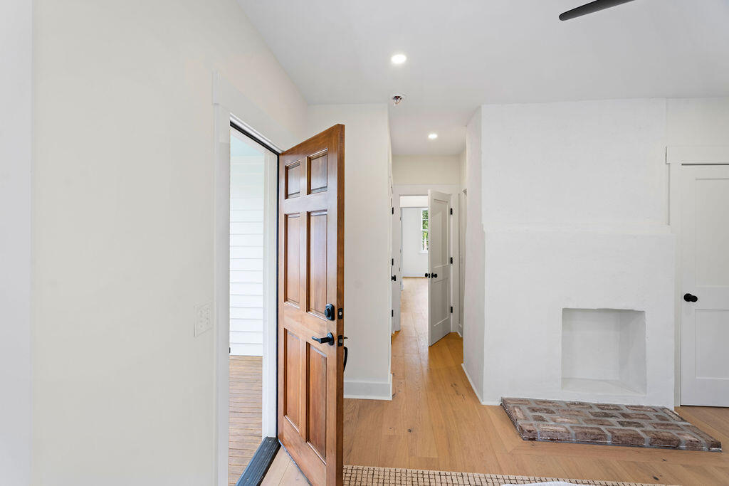 20 Addison Street Charleston, SC 29403 - Photo 17 of 19 DSC09510