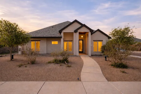 $380,000 | 1312 Dover Lane, Wolfforth, TX 79382