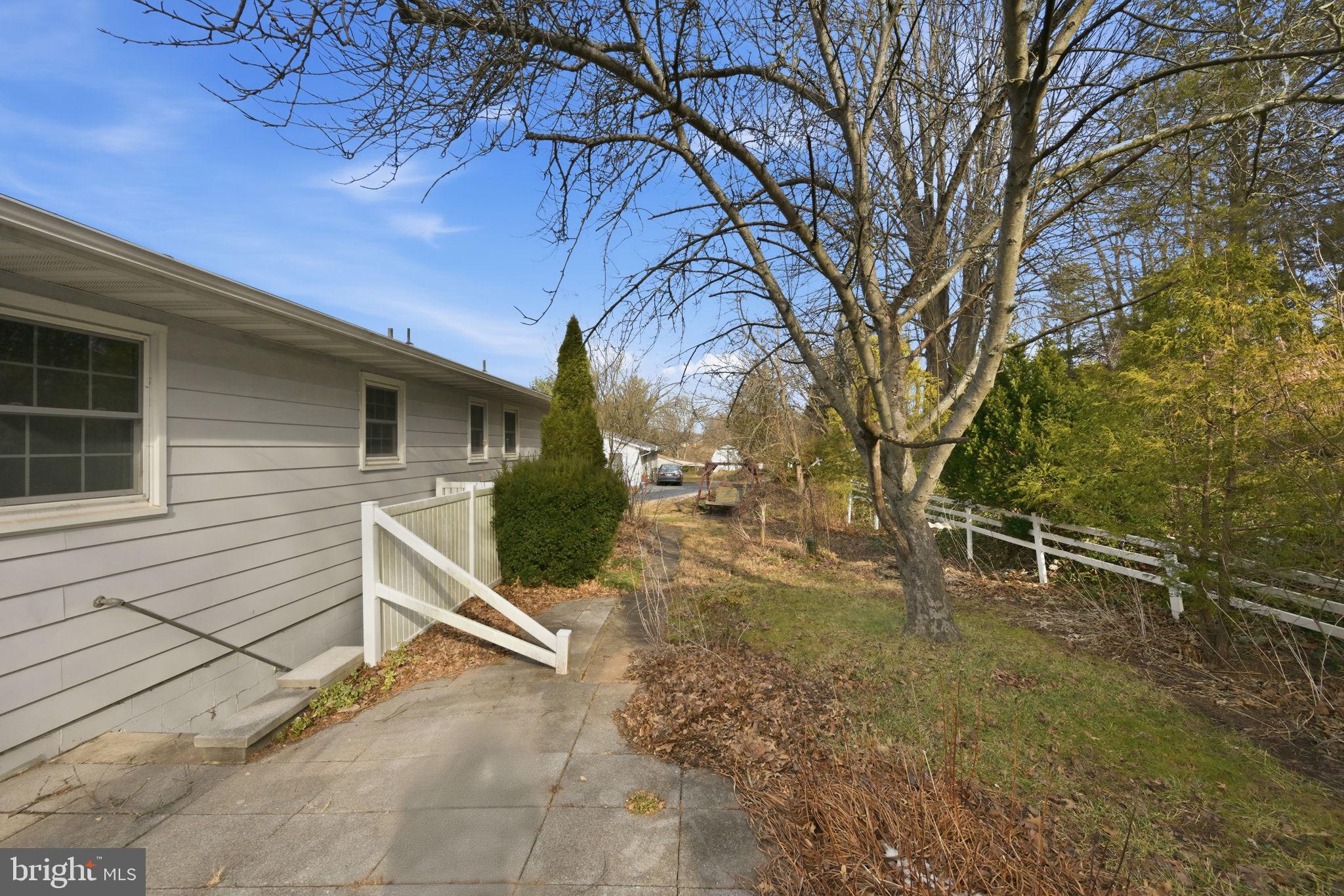 2133 Mayberry Road Westminster, MD 21158 - Photo 35 of 38