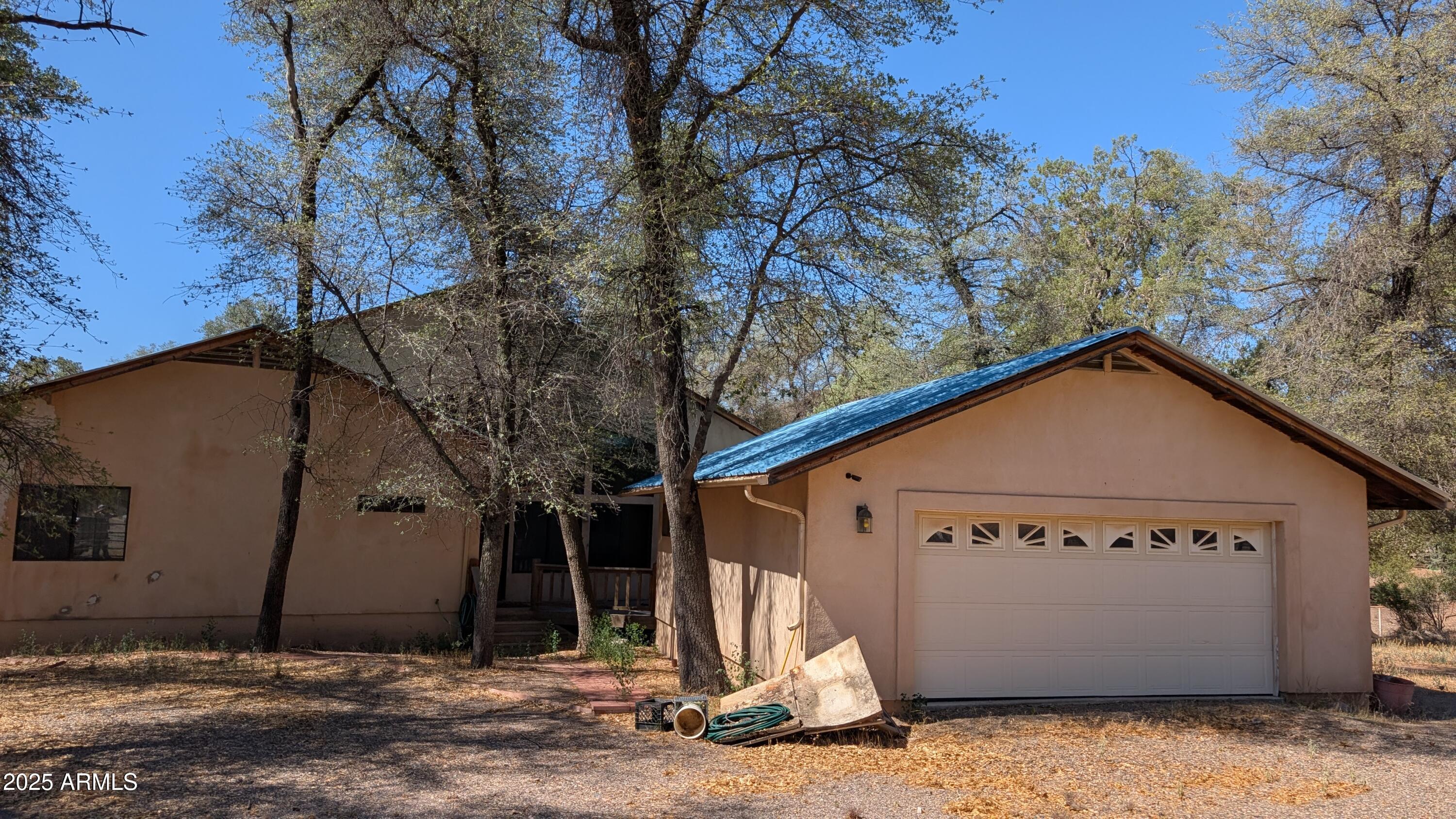 51554 North Signal Mountain Road Miami, AZ 85539 - Photo 1 of 17 Front