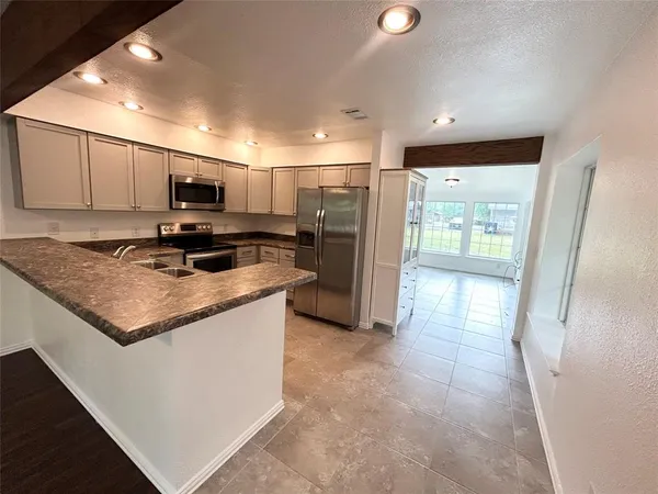 $280,000 | 921 Bradleys Bend, Tool, TX 75143