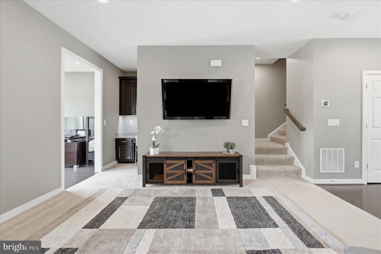 45008 Graduate Terrace Ashburn, VA 20147 - Photo 10 of 34