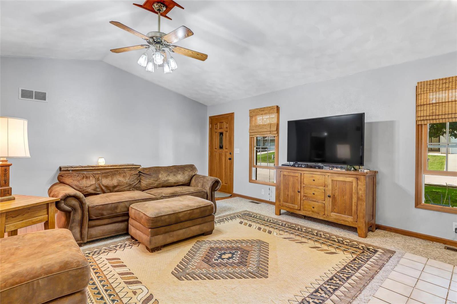 218 Stonehill Ridge Valmeyer, IL 62295 - Photo 9 of 51