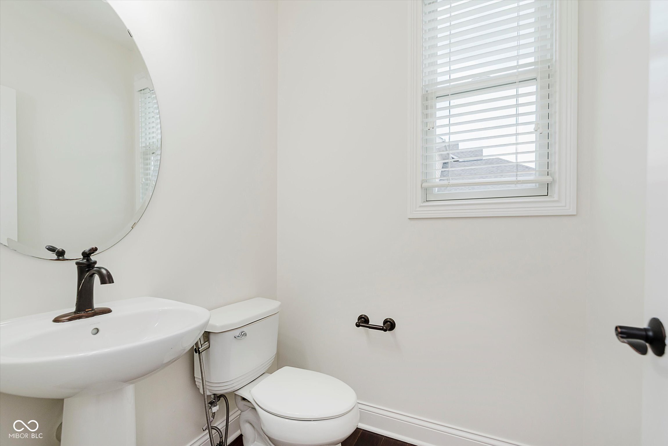 10264 Normandy Way Fishers, IN 46040 - Photo 7 of 39