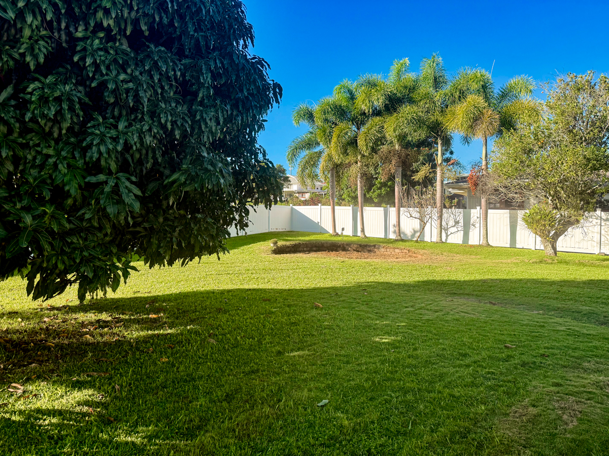 56 Nanea Street Hilo, HI 96720 - Photo 27 of 29 a view of a golf course
