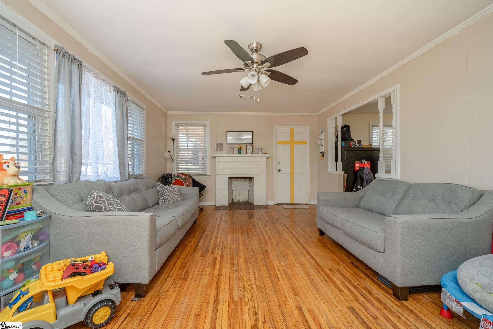 129 Ballard Road Pelzer, SC 29669 - Photo 6 of 34
