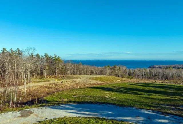 $1,600,000 | 0 Terrier Circle, Rockport, ME 04856