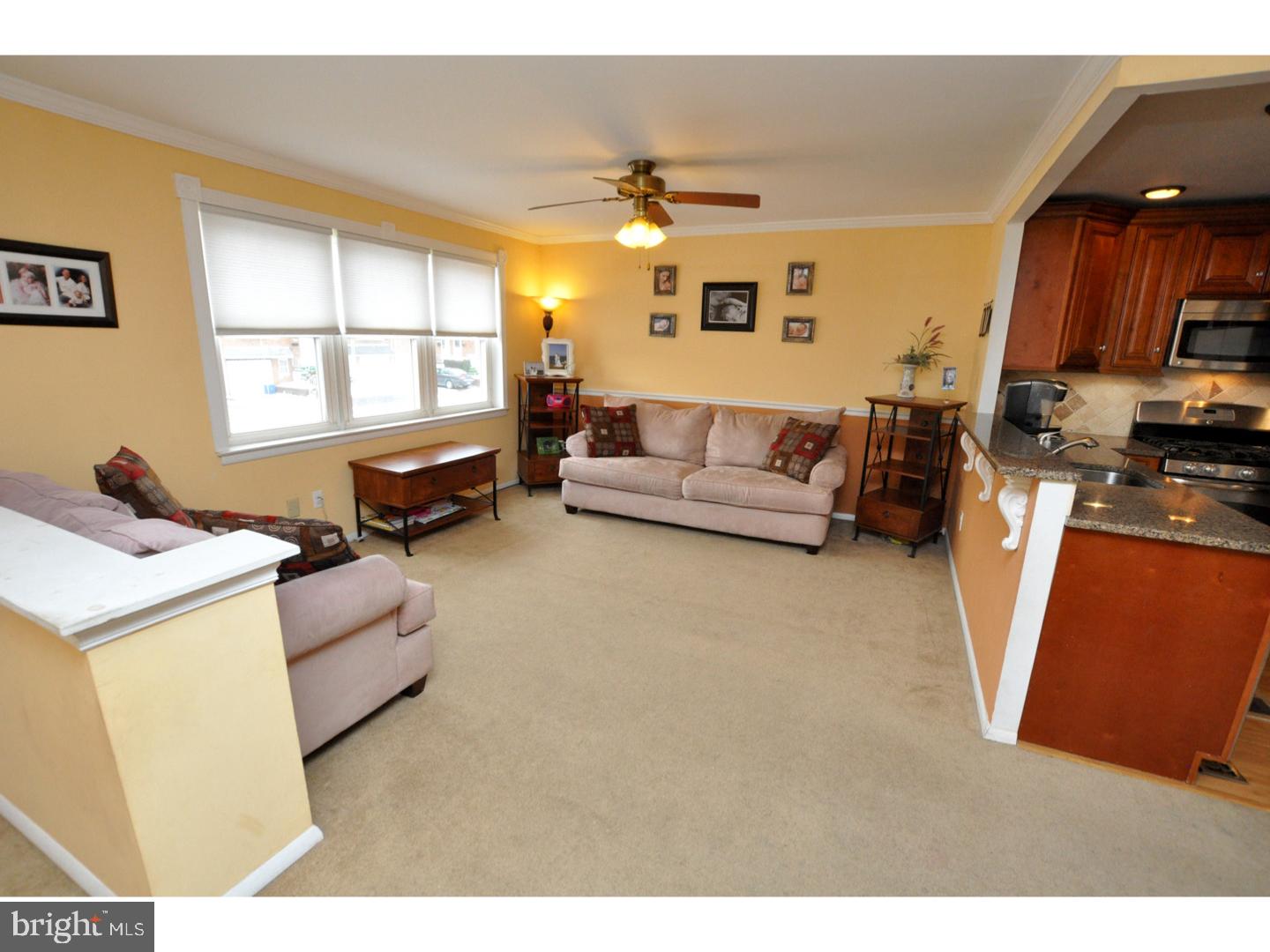 3509 Kyle Road Philadelphia, PA 19154 - Photo 6 of 23 Living Room