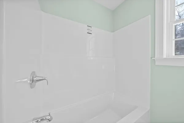 $629,900 | 6 Amanda's Way, Unit 6, Halifax, MA 02338