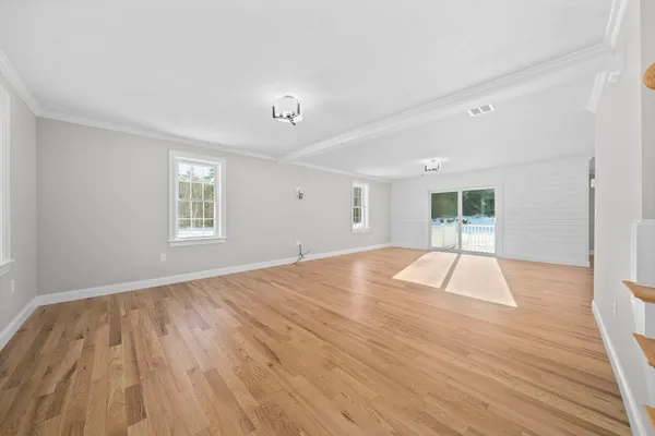 $629,900 | 6 Amanda's Way, Unit 6, Halifax, MA 02338