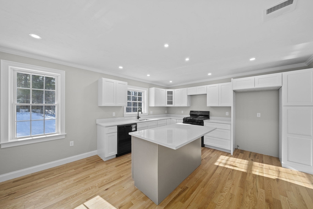 6 Amanda's Way, Unit 6 Halifax, MA 02338 - Photo 10 of 31