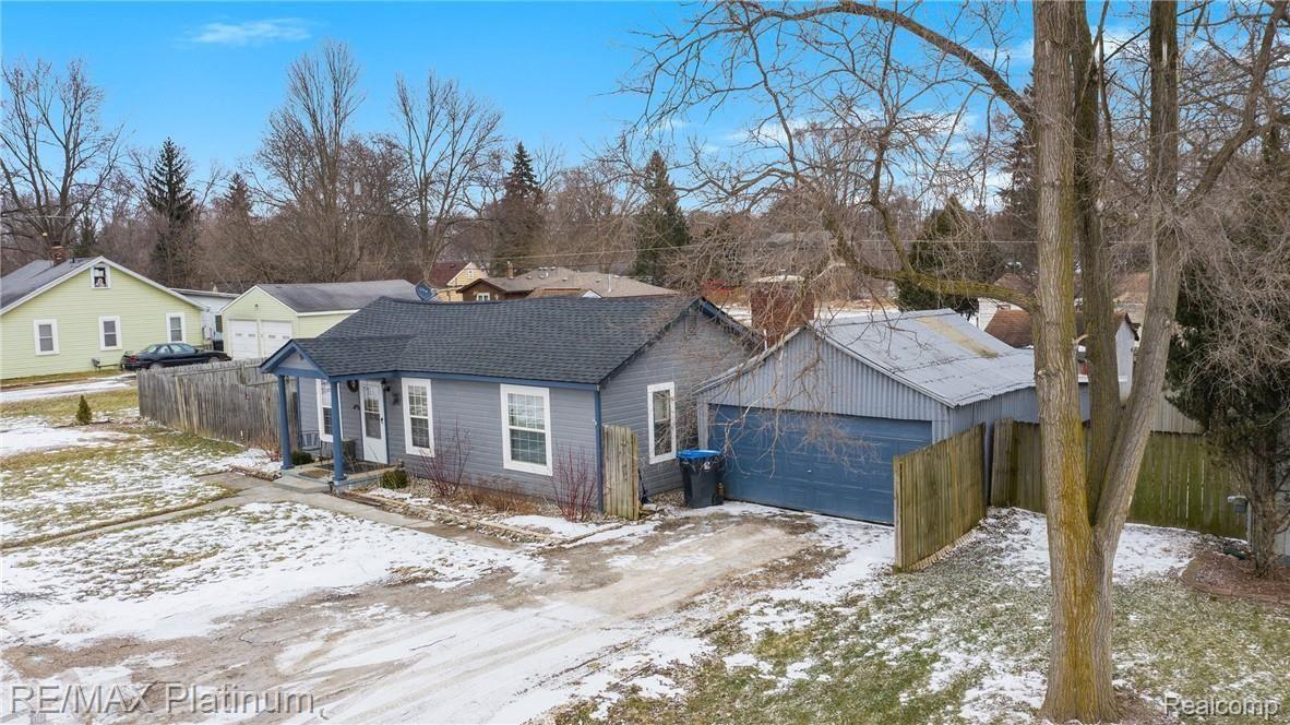 9062 Forest Road Whitmore Lake, MI 48189 - Photo 21 of 37 DJI_0539.jpg