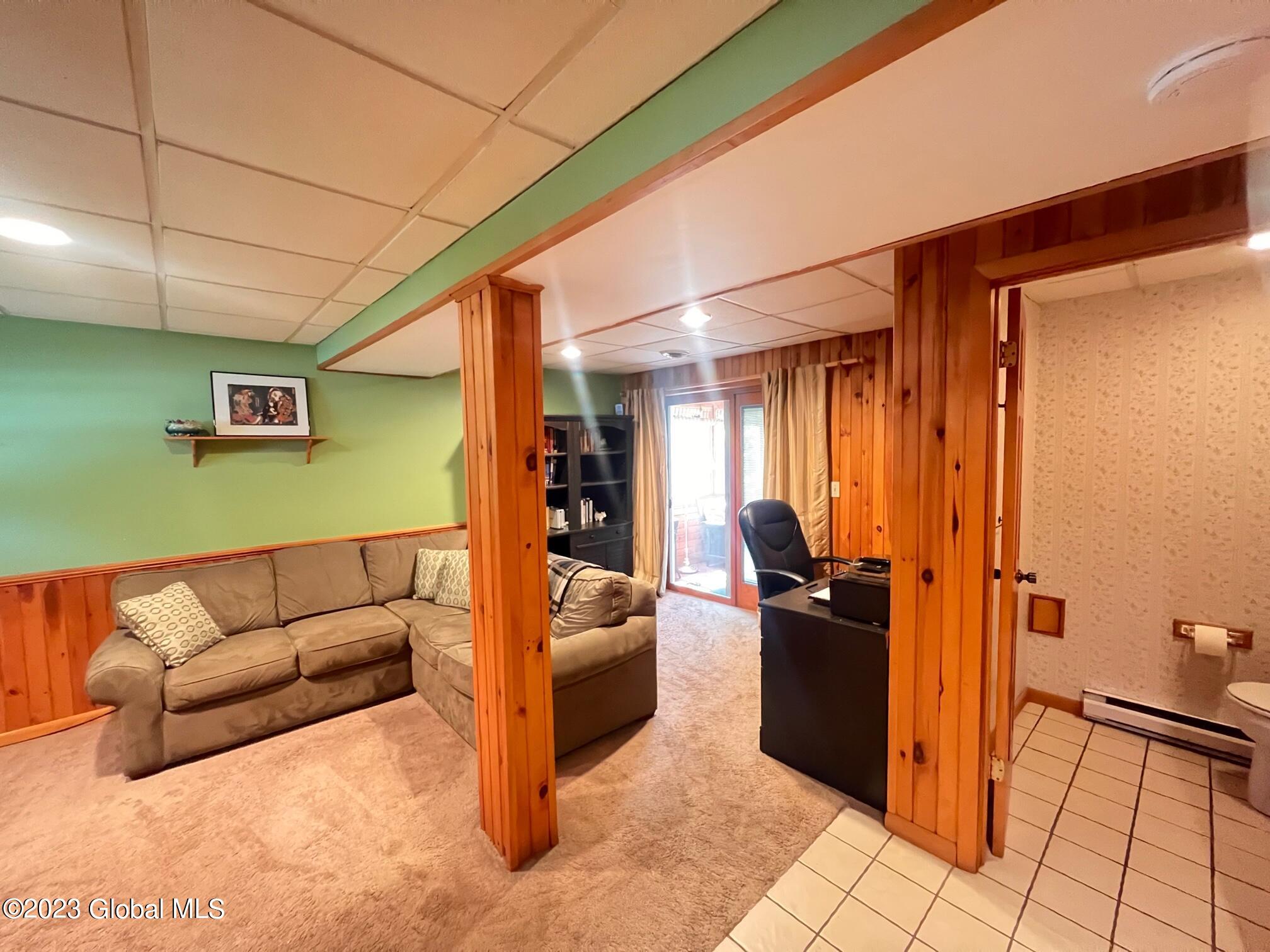 16 Space Boulevard Colonie, NY 12205 - Photo 25 of 26 IMG_1472